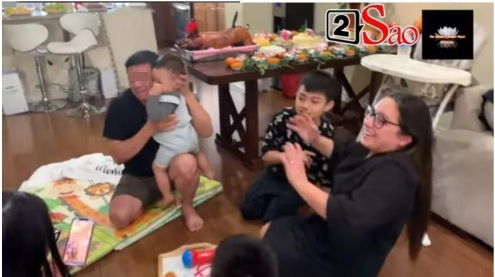 Con gai Phi Nhung he lo ten that, hiem hoi nhac den bo de-Hinh-6