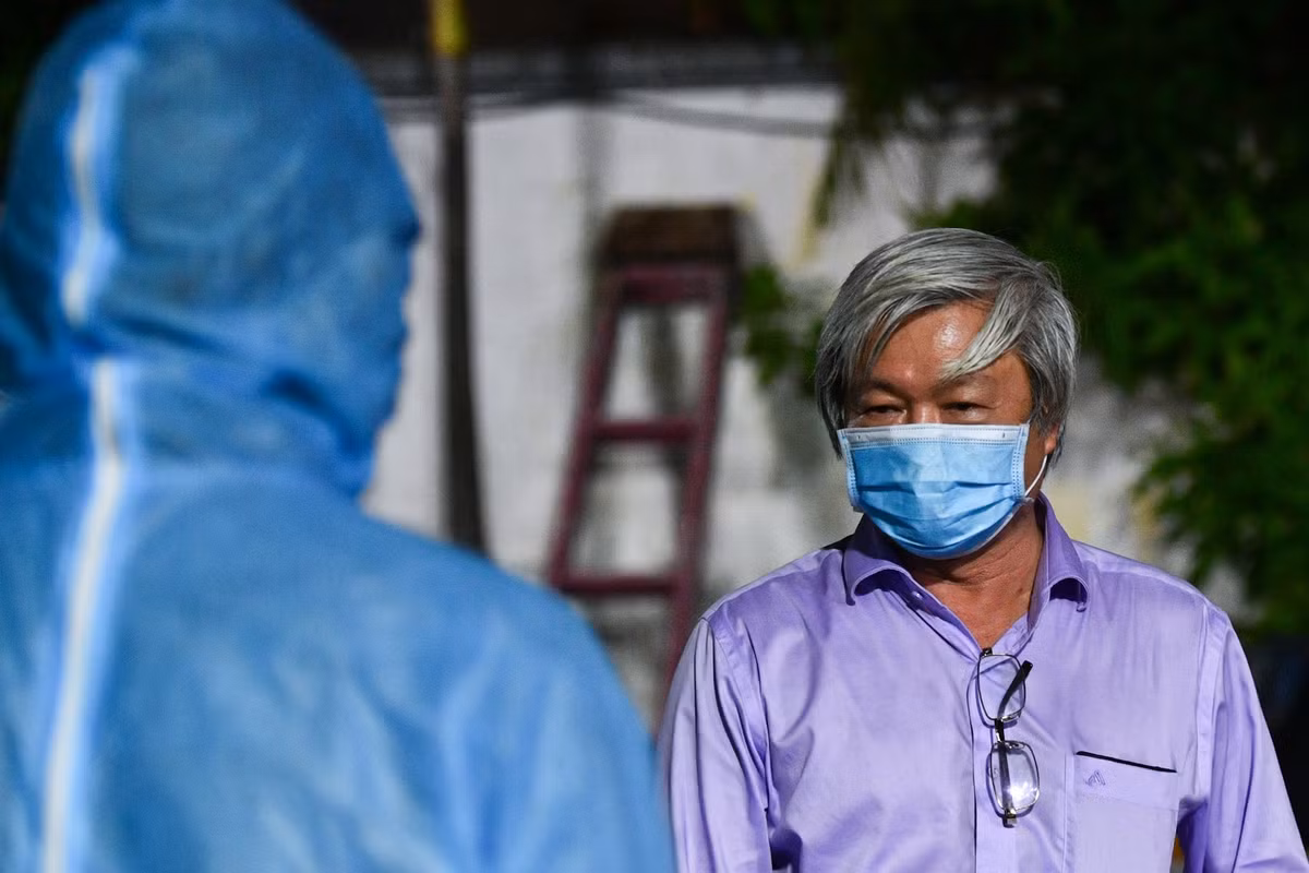 Nguoi duoc tiem mui 3 o TP.HCM: 'Dieu chung toi mong cho tu lau'-Hinh-2