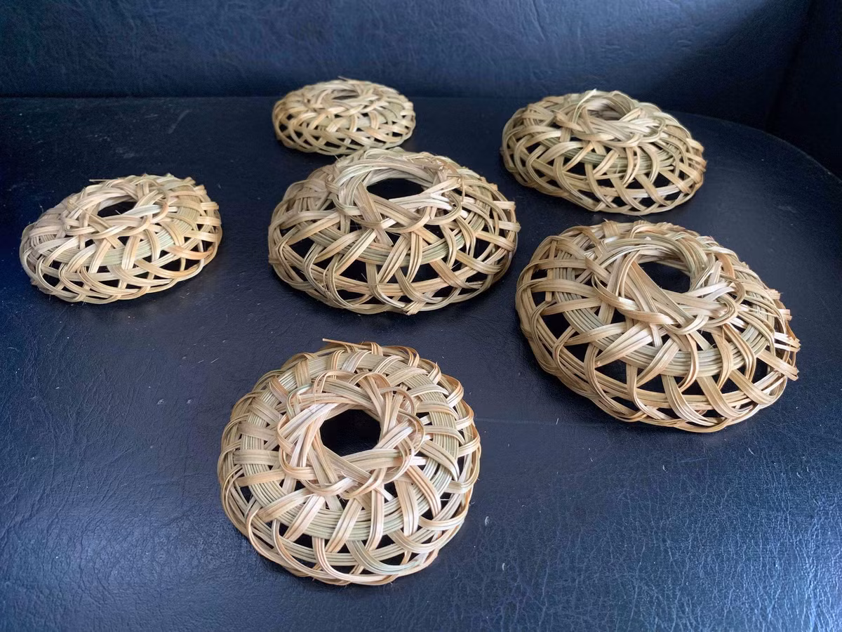 Ngày nay nồi cơm điện đã trở nên phổ biến nên cái rế hầu như đã biến mất ở các đô thị. Có chăng nó chỉ còn được mua về dùng làm vật trang trí cho căn phòng, còn việc dùng rế để lót nồi có lẽ chỉ còn thấy ở các miền quê xa xôi...