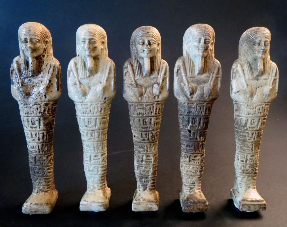 Ushabti là tên gọi của những bức tượng nhỏ được chôn theo người chết trong văn hóa Ai Cập cổ đại. Những bức tượng này được tìm thấy với số lượng đặc biệt nhiều trong các lăng mộ của pharaon.