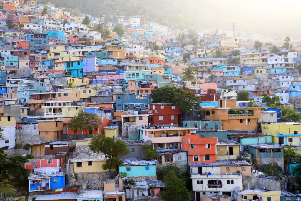 Nhung dia danh hut khach nho sac mau loe loet-Hinh-2