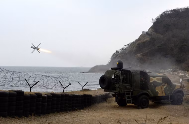 Spike NLOS cũng có thể đánh đắm các tàu chiến cỡ nhỏ của Triều Tiên.