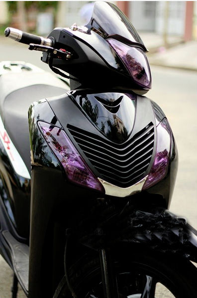 Vẻ đẹp khó cưỡng lại của Honda SH dưới bàn tay thợ độ xe lành nghề Sài Gòn. Ảnh:ABMiracle.​