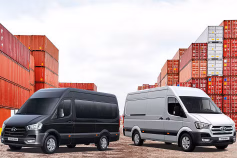 Với khả năng vận hành thoải mái cho hành khách, khả năng chứa hàng rộng rãi và chi phí vận hành tiết kiệm, H350 là mẫu xe cạnh tranh mạnh với Mercedes-Benz Sprinter.