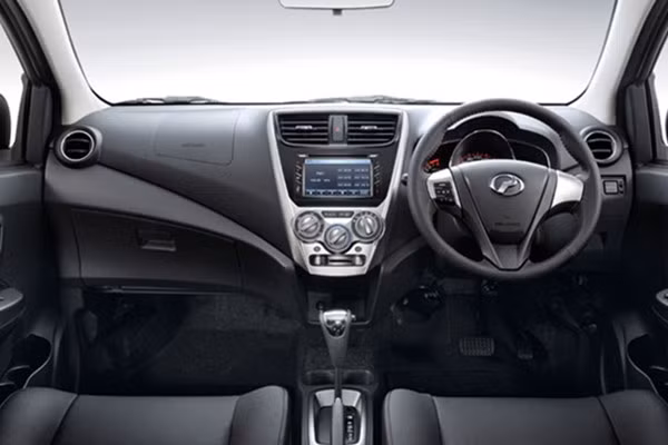 Xe có kiểu dáng khá ấn tượng và được quảng bá là rất tiết kiệm nhiên liệu.