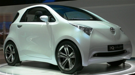Toyota iQ.