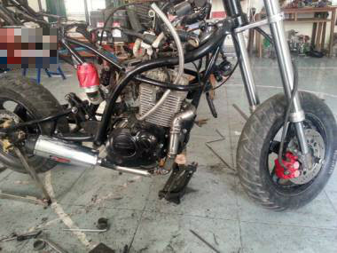 Chiếc xe cũ kĩ với giá 5 triệu...