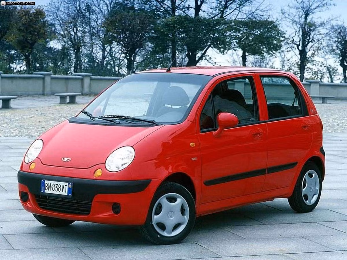 Daewoo Matiz đời 2004 đến 2009 có mức giá dao động từ 130 đến 180 triệu đồng.