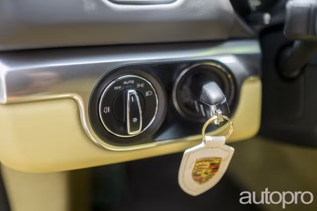 Với khối động cơ này, Cayman S 2014 có thể tăng tốc từ 0-100km/h chỉ trong 4,7 giây.