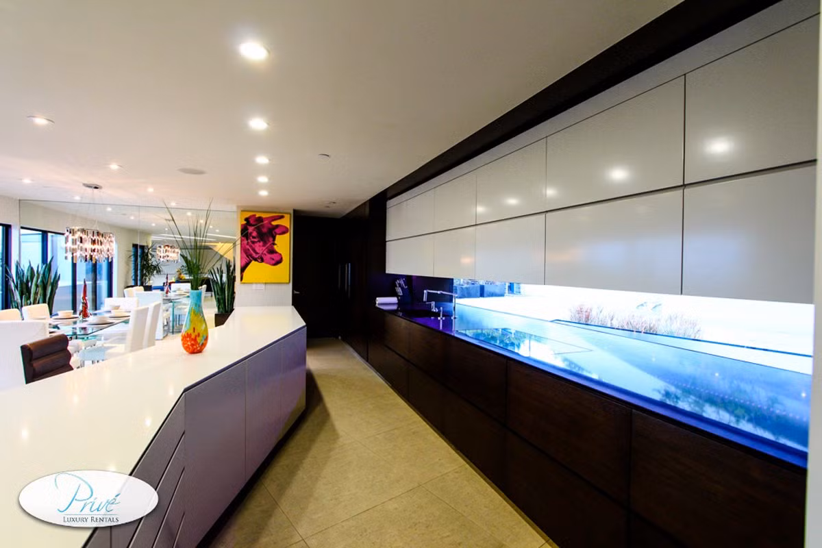 Nhà bếp hiện đại.