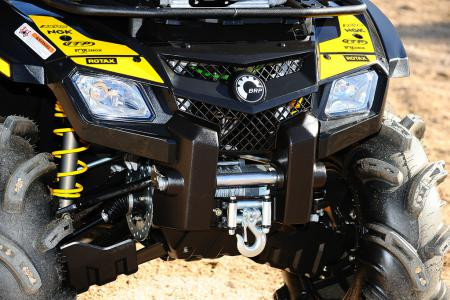 Cận cảnh đầu xe.