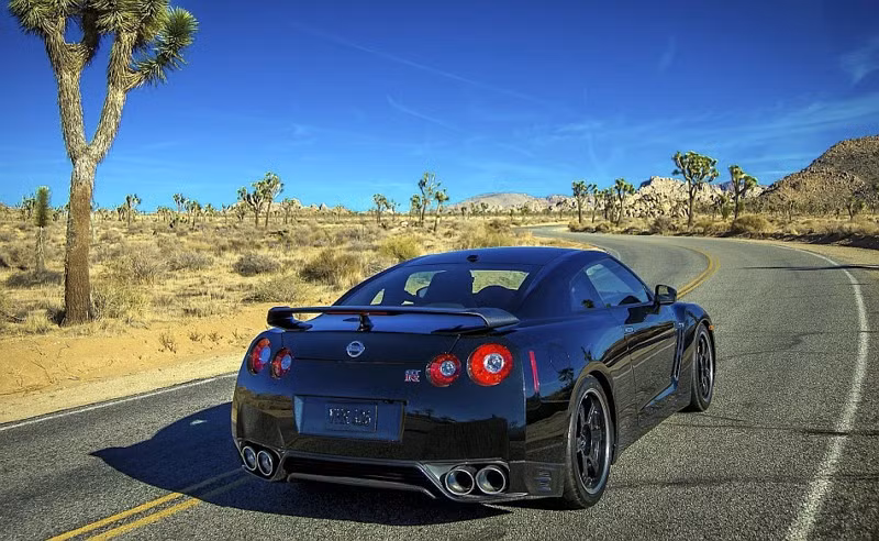 Giá bán cơ bản tại Mỹ của mẫu xe này là 116.710 USD (chưa bao gồm các loại thuế và phí), tương đương 2,5 tỷ đồng.