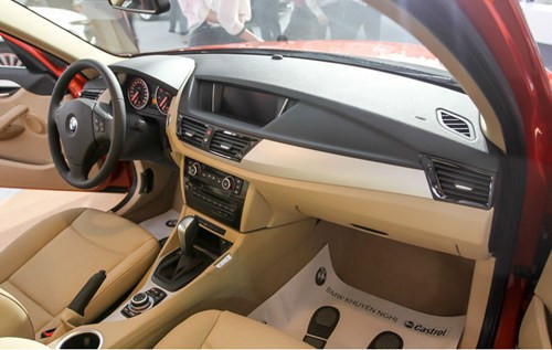 Mô-men xoắn cực đại 200 Nm tại 3.600 vòng/phút cho thời gian tăng tốc 0-100 km/h trong 10,4 giây, mức tiêu hao nhiên liệu 7,9 lít/100 km.