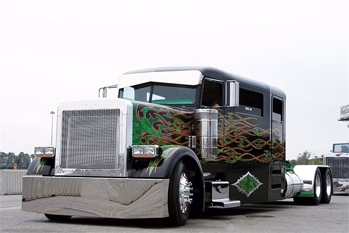 Cùng xem thêm một số kiểu độ thân vỏ của cánh tài xế xe tải Mỹ.