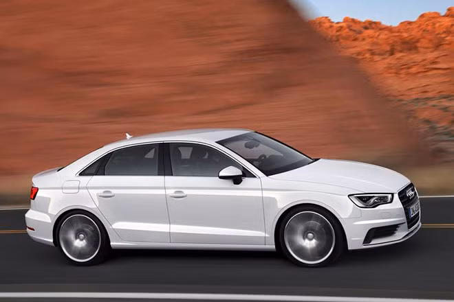 Không chỉ sở hữu thiết kế trẻ trung, Audi còn có rất nhiều lựa chọn về động cơ từ với bản máy xăng 1.8 TSI và máy xăng 2.0 TSI kết hợp hệ dẫn động 4 bánh Quattro. Hai bản động cơ diesel TDI và hybrid sạc điện sẽ sớm được bổ sung.