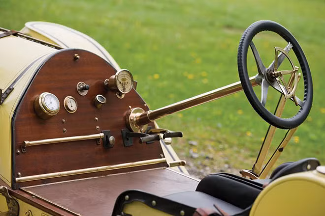 Mercer Type 35R được sản xuất từ năm 1911 đến năm 1914 tại Trenton, New Jersey, Mỹ.