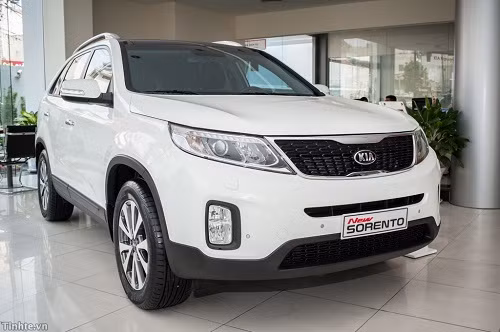 Tiếp theo là mẫu xe New Sorento tiếp tục hút khách với doanh số ổn định ở mức hơn 100 chiếc/tháng.