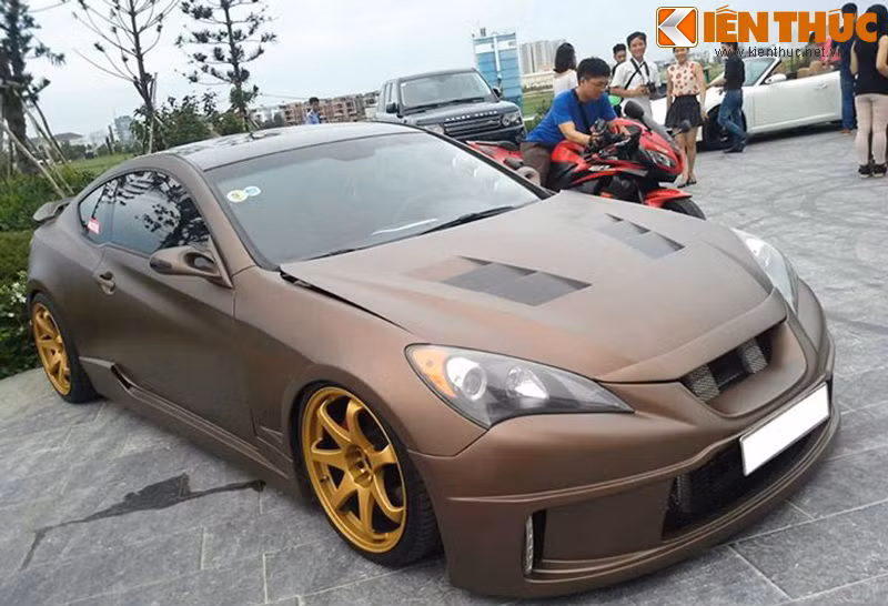 Việc cho ra đời những phiên bản Genesis độ tuyệt đẹp này cho thấy trình độ và tay nghề của thợ Việt không thua kém gì so với thợ nước ngoài. Bằng chứng là rất nhiều chiếc xe độ của VN được báo chí nước ngoài ca ngợi trong thời gian qua.