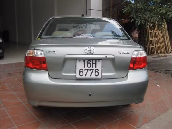 Dân chơi Hải Phòng "thửa" biển số "gánh" cho xế cưng Toyota Vios 1.5G đời 2005.