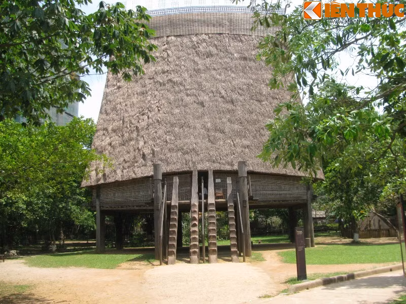 Bảo tàng Dân tộc học Việt Nam với nối kiến trúc độc đáo - Hình 10 Bao tang Dan toc hoc Viet Nam voi noi kien truc doc dao-Hinh-10