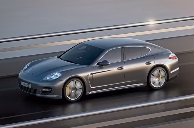 Một mẫu xe thuộc dòng Panamera Gran Turismo.