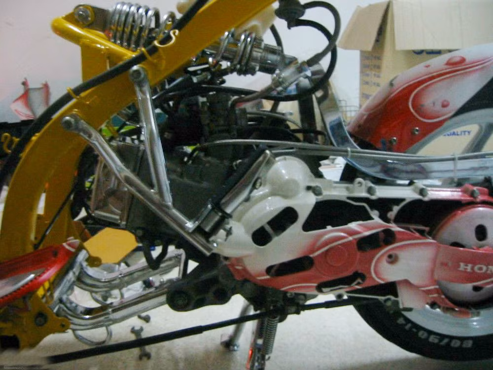 Dàn máy sau khi "tút tát" trở nên dài hơn.