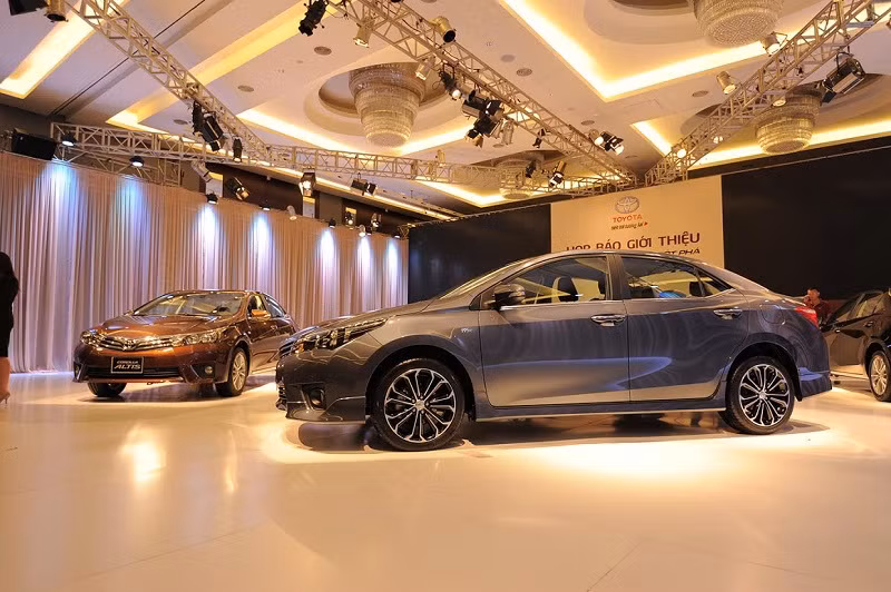 Toyota Corolla Altis 2014 vừa ra mắt tại Việt Nam.