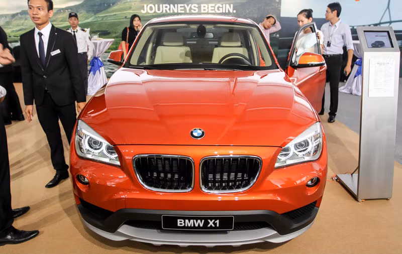 Chiếc xe thu hút ánh nhìn không chỉ bởi vẻ sang trọng vốn có mà hãng BMW dành cho từng mẫu xe mà còn bởi thiết kế nuột nà, cá tính của chiếc xe.