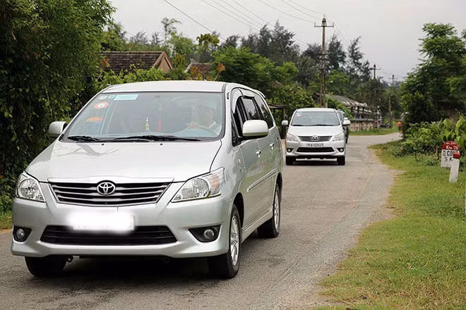 Tương tự như Toyota Fortuner, Toyota Innova đang duy trì tốt phong độ với 669 xe được bán và là dòng xe bán chạy thứ 3 trong tháng. Mẫu xe này cũng đang thống trị phân khúc MPV và gần như không có đối thủ khi Nissan Grand Livina, Misubishi Zinger đều đã biến mất.