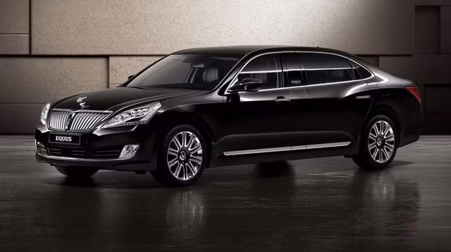 Trong tháng 8 này, tại thành phố Moscow của Nga sẽ diễn ra triển lãm Moscow Motor Show. Đây sẽ là triển lãm mà hãng xe Hàn Quốc Hyundai sẽ tham gia và giới thiệu phiên bản trục cơ sở dài của mẫu sedan cao cấp nhất dòng Equus có tên Equus Limousine.