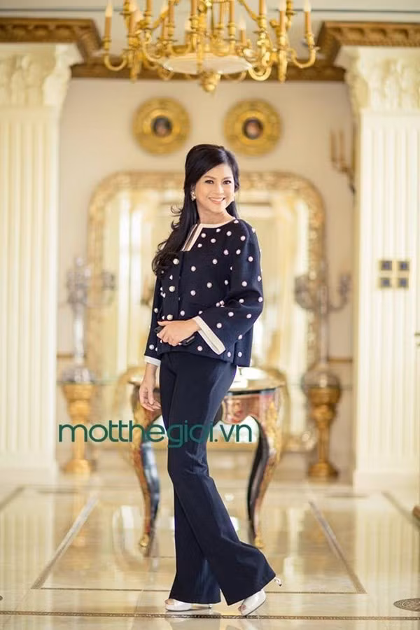 Me chong Tang Thanh Ha co thu vui suu tap do co quy hiem