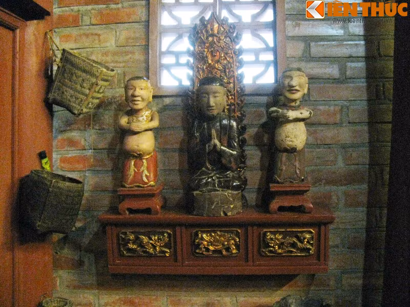 Anh Phương cho rằng những pho tượng trong bộ sưu tập của anh rất khác biệt, không chuẩn mực như các pho tượng trong chùa, chúng mang tính chất nghệ sĩ hơn.