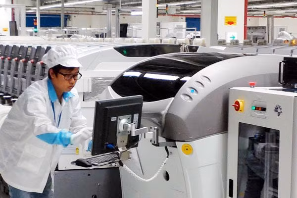 Hãng cũng cho biết, sản phẩm được sản xuất ở Việt Nam chủ yếu để cung cấp ra thị trường nước ngoài, với tỷ trọng 95%, còn lại, 5% là đáp ứng cho nhu cầu trong nước.