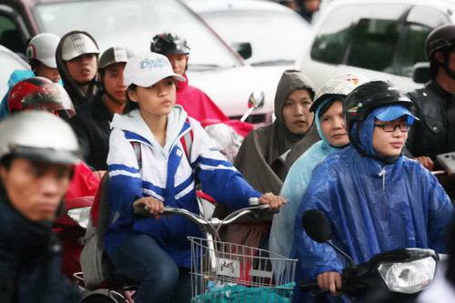 Từ chiều nay, các tỉnh miền Bắc trời trở lạnh.