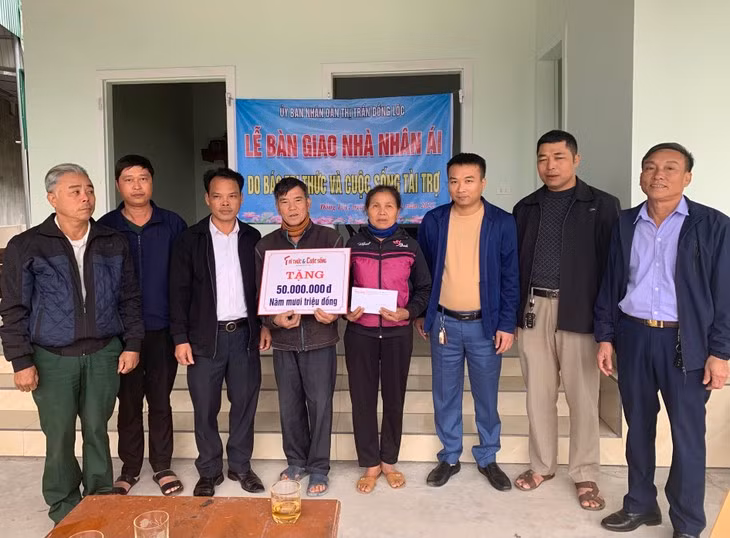 Hà Tĩnh: Khánh thành “Nhà Nhân ái” do Báo Tri thức & Cuộc sống xây tặng ảnh 1