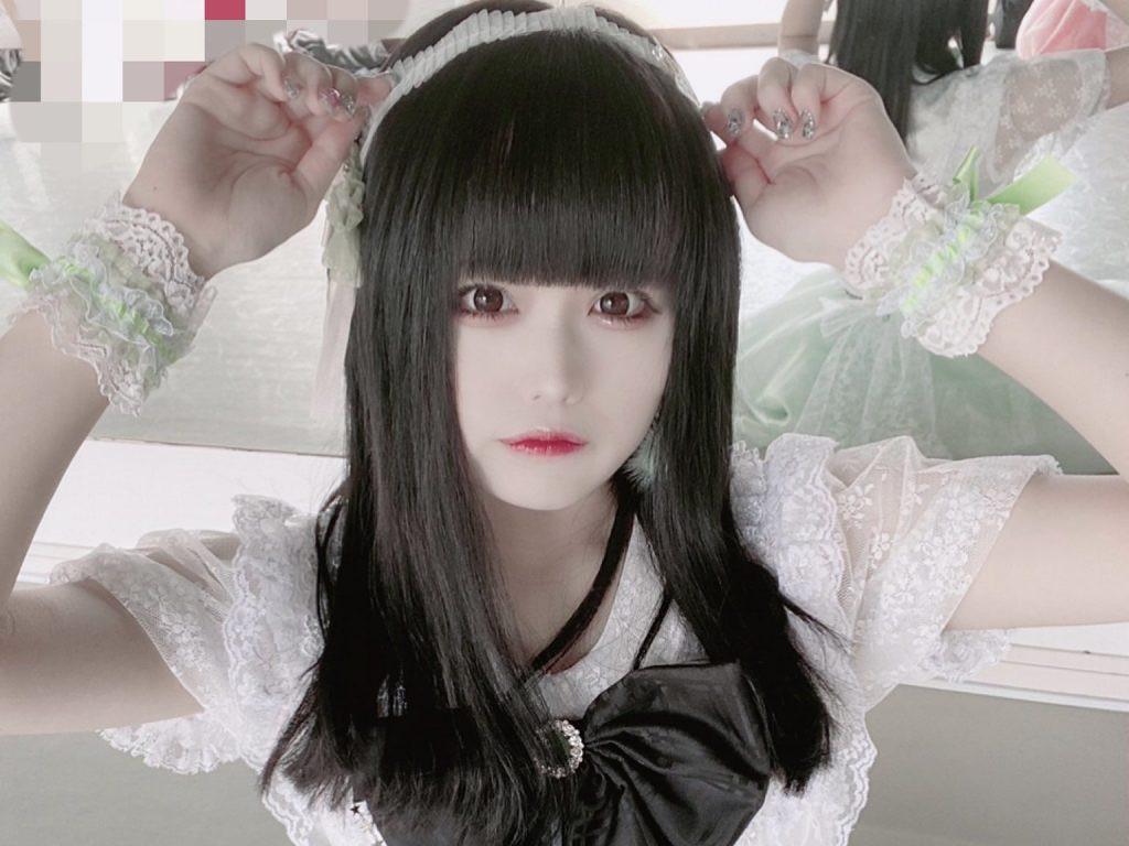 Qua khu bi miet thi ngoai hinh cua idol Nhat Ban-Hinh-2