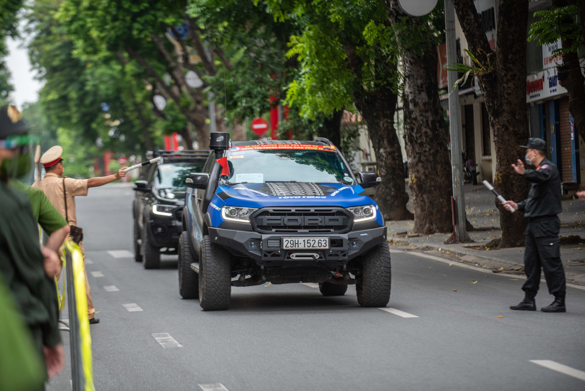 Các phương tiện hỗ trợ phòng chống dịch được ưu tiên, không bị kiểm tra.