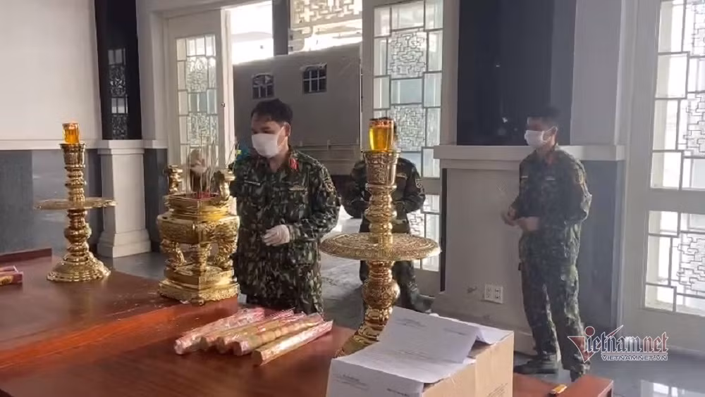 Trang trọng truy điệu nạn nhân mất vì Covid-19 ở nhà tang lễ Thành phố ảnh 3