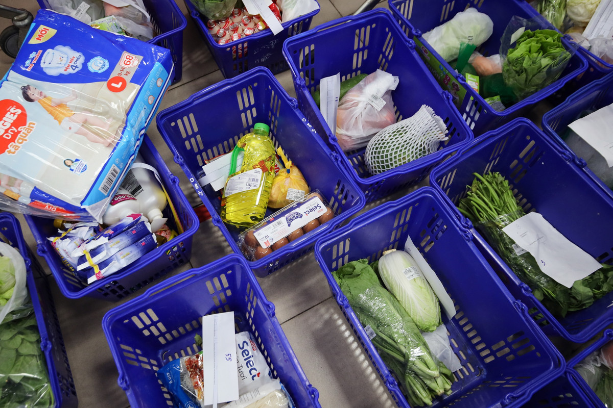 Bo Nong nghiep de nghi TP.HCM thi diem combo 10 kg nong san