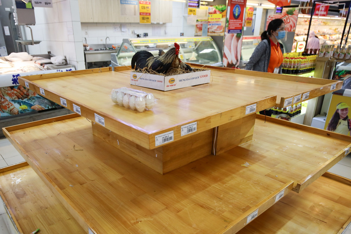 Cong bo duong day nong phan anh hanh vi tang gia mua dich tai TP.HCM