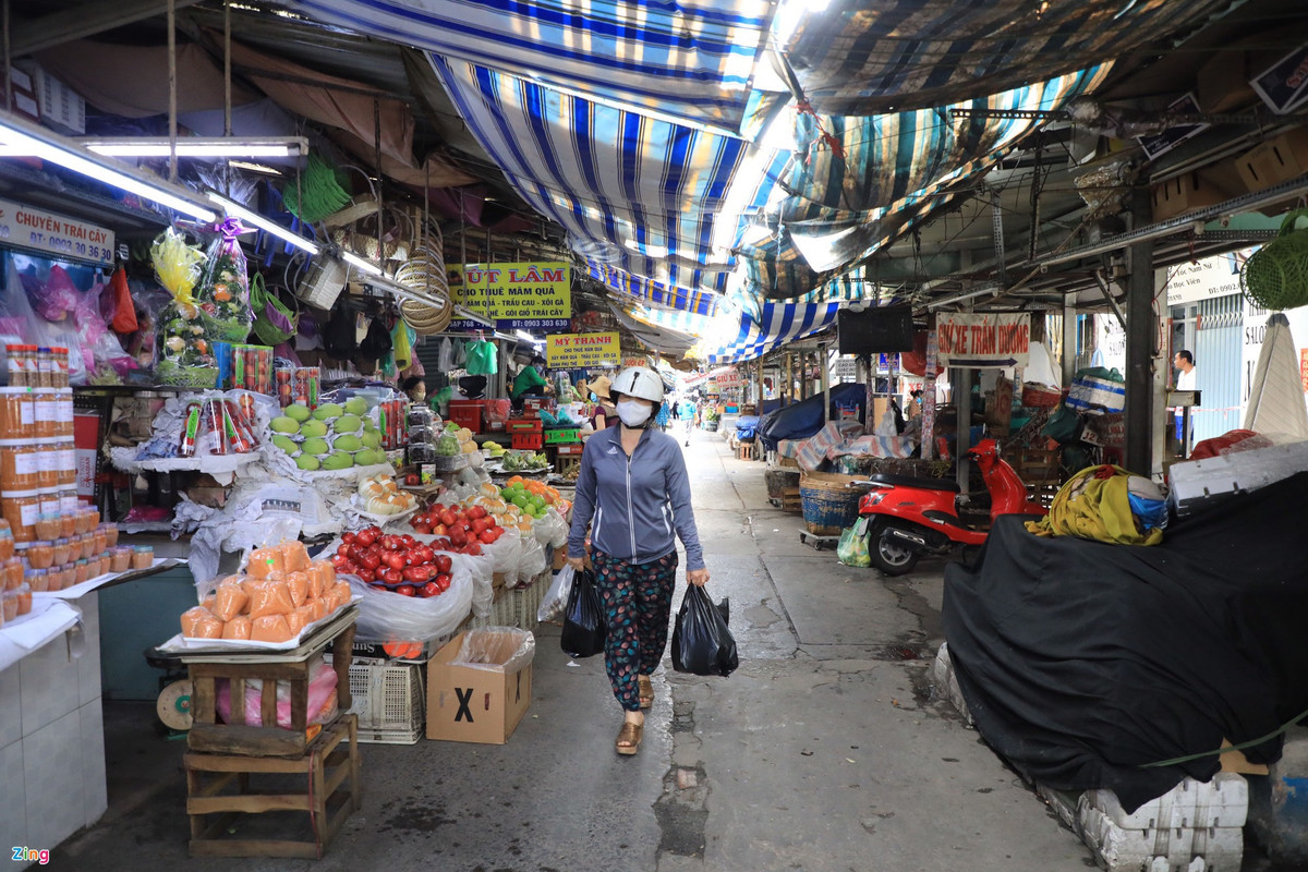 "Choáng" bởi giá thực phẩm ngoài siêu thị ở TP.HCM cao ngất ngưởng ảnh 2