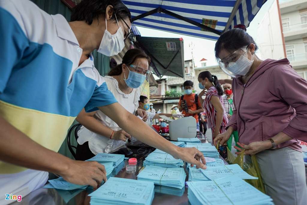 Hang loat cho o TP HCM phai ngung hoat dong-Hinh-2