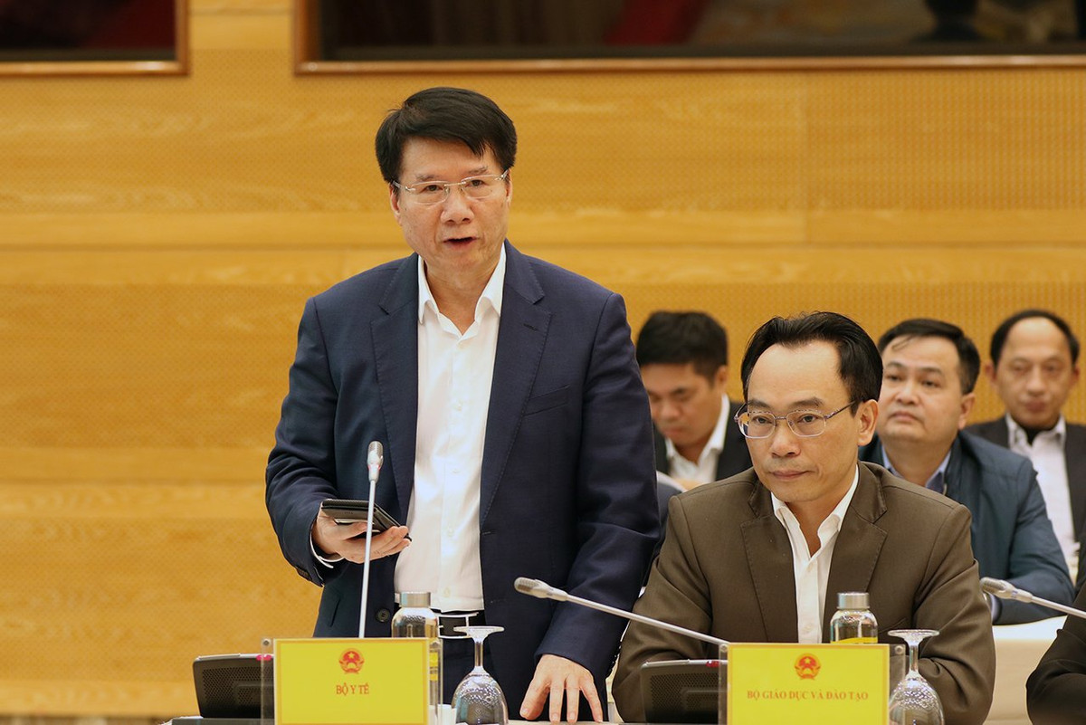 Viet Nam dang dam phan mua 30 trieu lieu vaccine Covid-19 tu Anh