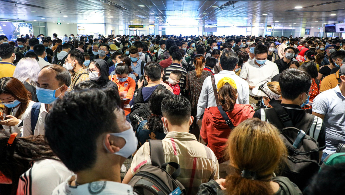 Ve may bay Tet 2022 co the tang len 10 trieu dong neu bo tran gia ve