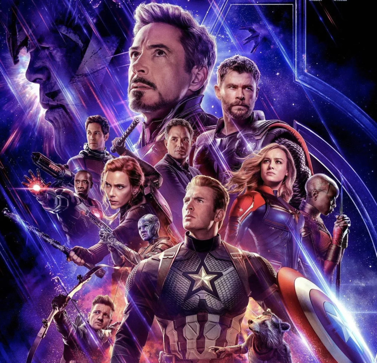 Avengers: Endgame ra mắt vào năm 2019 đã làm khuynh đảo phòng vé khắp thế giới, người hâm mộ đổ ra rạp chứng kiến phần kết của kỷ nguyên anh hùng đã gắn liền với khán giả gần một thập kỷ qua. Ngoài kỷ lục doanh thu, cơn sốt Avengers: Endgame còn tạo ra những rắc rối "vô tiền khoáng hậu" liên quan đến khán giả.