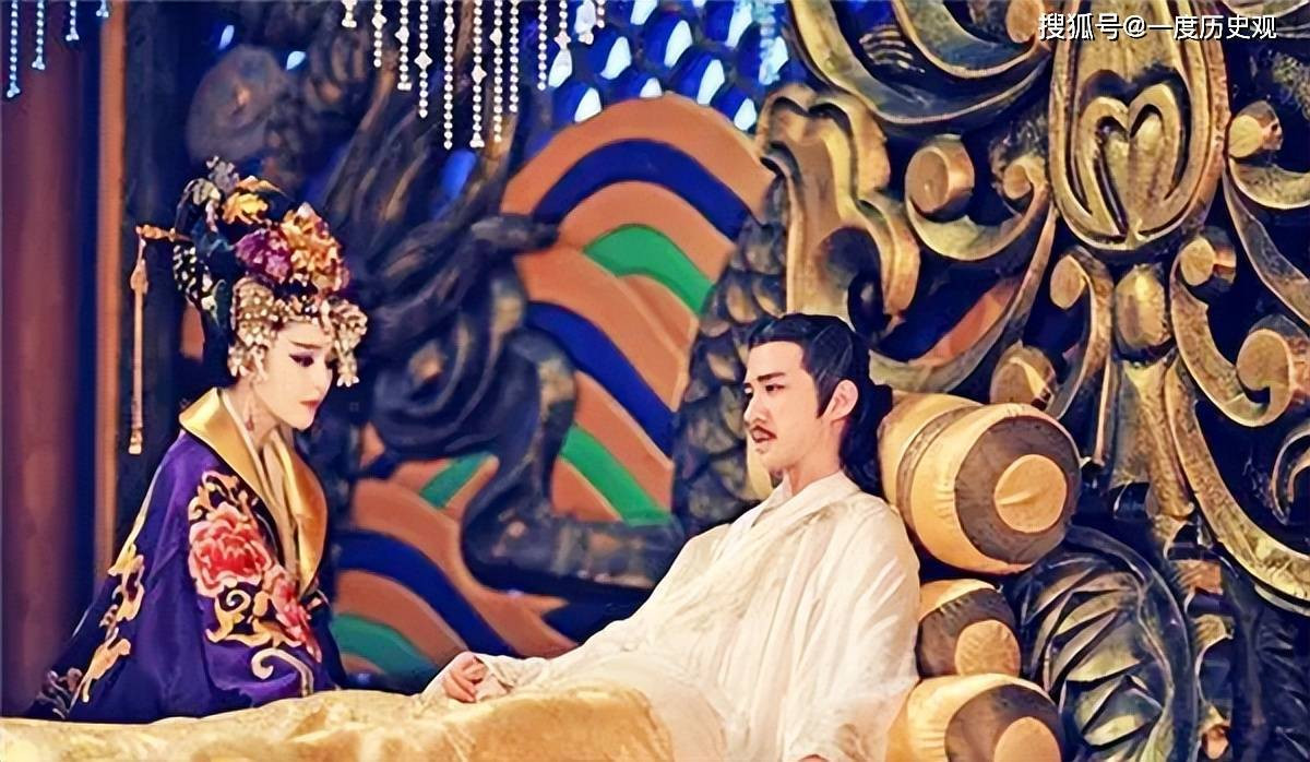 Vì sao các hoàng đế say đắm Từ Hi Thái Hậu, Võ Tắc Thiên? - Hình 3 Vi sao cac hoang de say dam Tu Hi Thai Hau, Vo Tac Thien?-Hinh-3