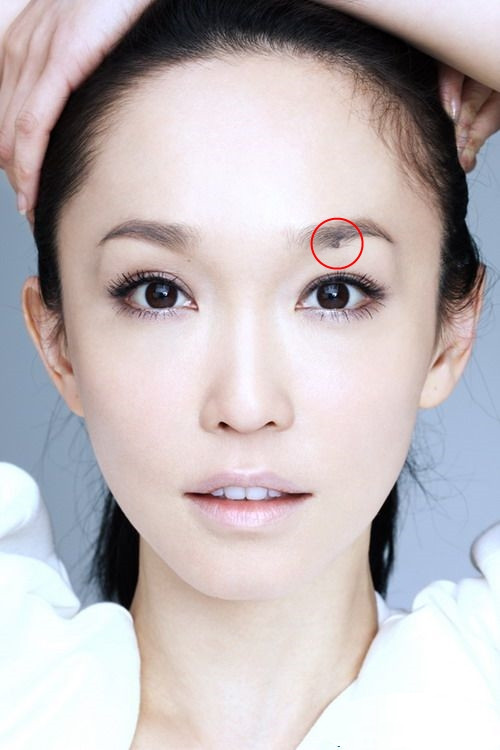  Tuy nhiên, những phụ nữ này lại thuộc tuýp người không muốn kết hôn quá sớm mà sẽ tập trung phát triển cá nhân về sự nghiệp, đeo đuổi sở thích và quyết tâm xây dựng nền tảng vật chất vững chắc trước khi lập gia đình.