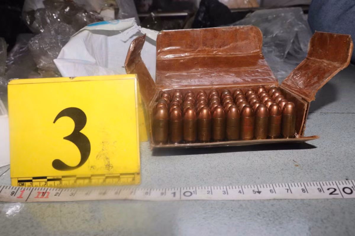 Triet pha duong day mua ban vu khi tai 26 tinh thanh-Hinh-2