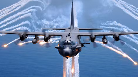 C-130 giữ vị trí số 1 thế giới trong làng vận tải cơ, xét số lượng.