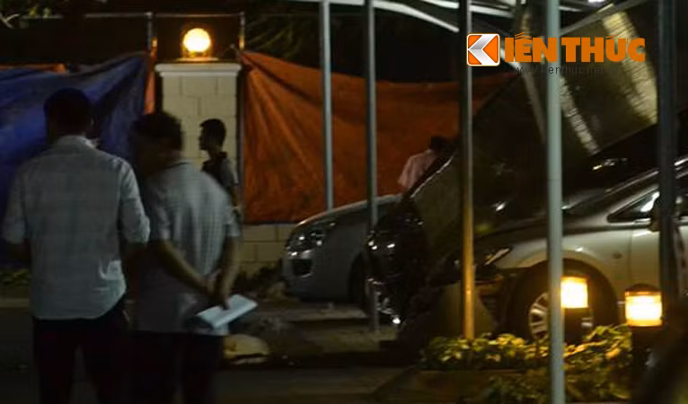 Hiện trường vụ tai nạn thương tâm.